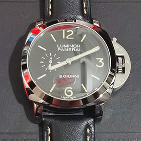 PANERAI ルミノールマリーナ 8デイズ PAM00915時計は望ましいですか？